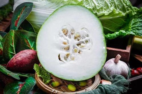 东瓜娱乐中老年吃瓜,中老年群体乐享“吃瓜”时光 第2张 东瓜娱乐中老年吃瓜,中老年群体乐享“吃瓜”时光 第2张