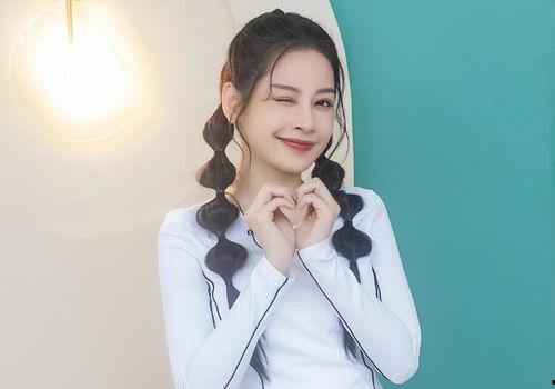 谢娜爆料曾可妮视频,揭秘幕后花絮引网友热议”  第2张